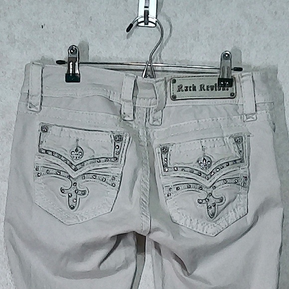 LKNW Rock Revival Celinda Ankle Skinny Jeans Cream,Raw Hem,Bling Fleur De Lis 28 - Picture 1 of 10